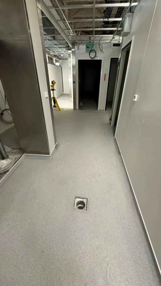 Revêtement de sol industriel (8)webp